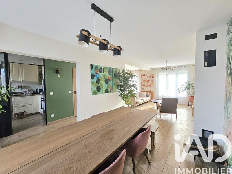 Maison - 107 m² - 4 pièces