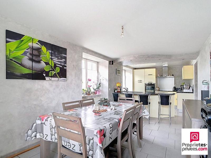 Maison - 156 m² - 6 pièces