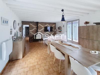 Maison - 92 m² - 4 pièces