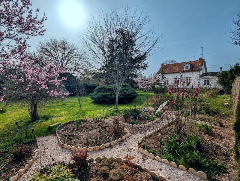 Maison - 160 m² - 7 pièces