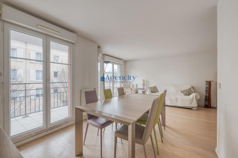 Appartement - 67 m² - 3 pièces