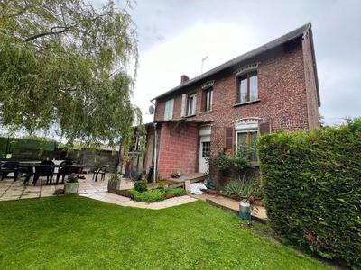 Maison - 139 m² - 6 pièces