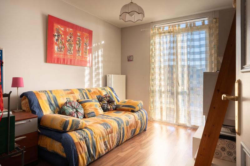 Appartement - 84 m² - 4 pièces