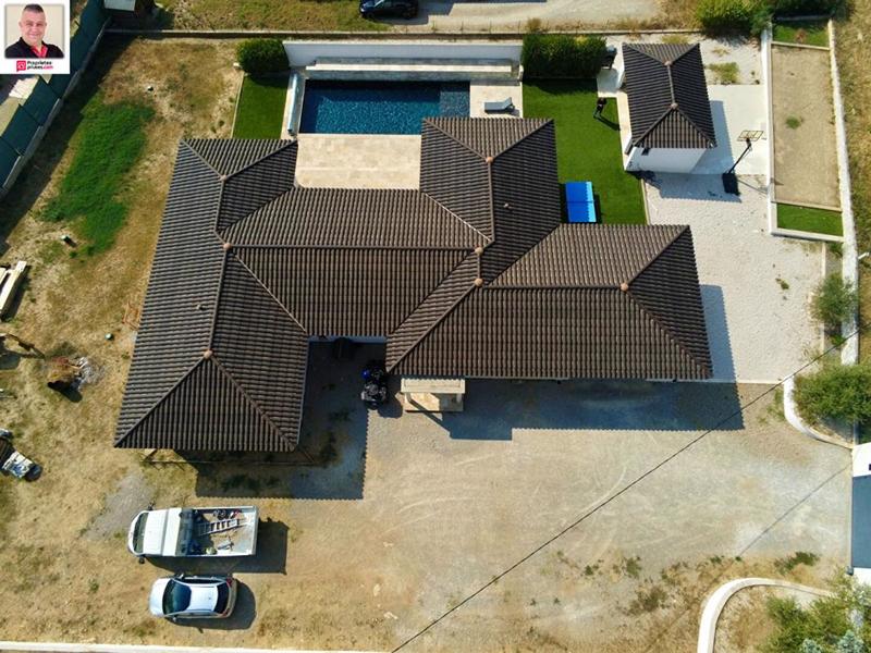 Villa - 180 m² - 5 pièces
