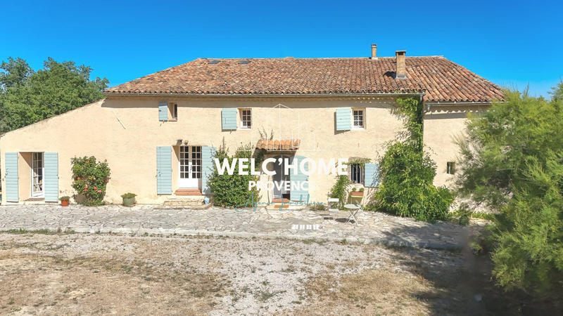 Maison ancienne - 390 m² - 9 pièces