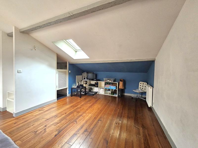 Maison - 92 m² - 4 pièces