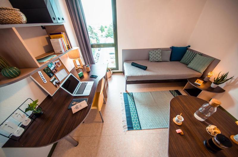 Studio - 18 m² - 1 pièce