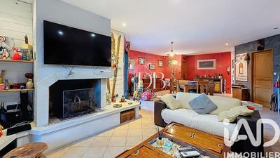 Maison - 139 m² - 5 pièces