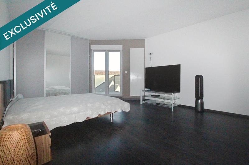 Maison - 180 m² - 6 pièces