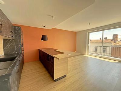 Appartement - 101 m² - 3 pièces