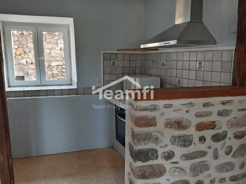 Maison - 61 m² - 5 pièces