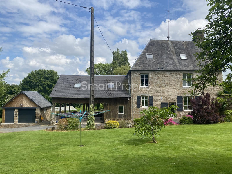 Maison - 187 m² - 8 pièces