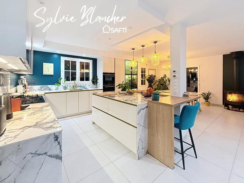 Maison - 160 m² - 7 pièces