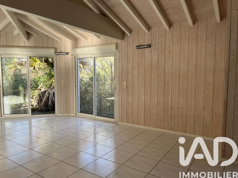 Maison - 147 m² - 5 pièces