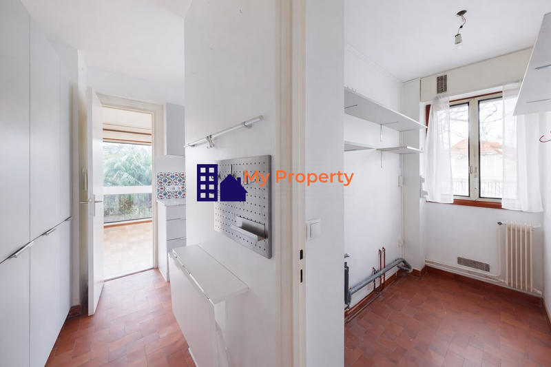 Appartement - 85 m² - 4 pièces