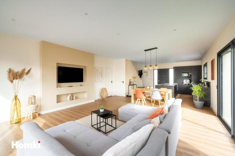 Maison - 125 m² - 5 pièces