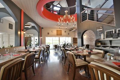 Fonds de commerce - Hôtellerie / Restauration - 374 m²