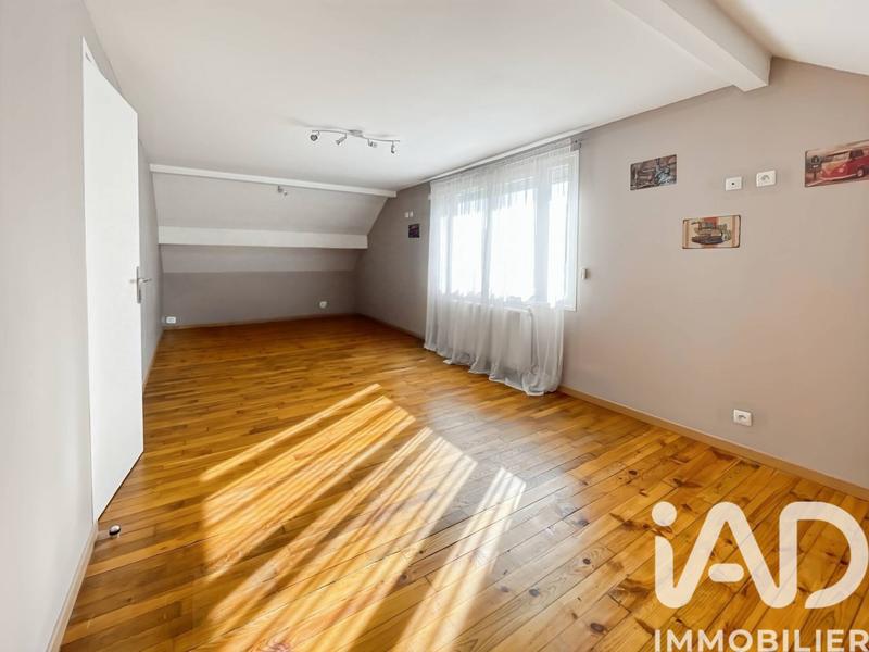 Maison - 157 m² - 6 pièces