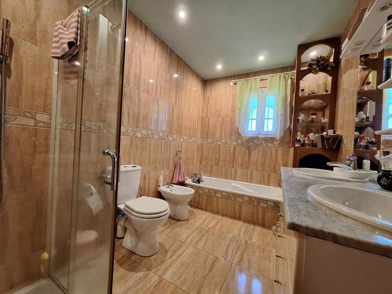 Villa - 160 m² - 6 pièces