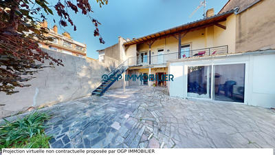 Maison - 140 m² - 6 pièces