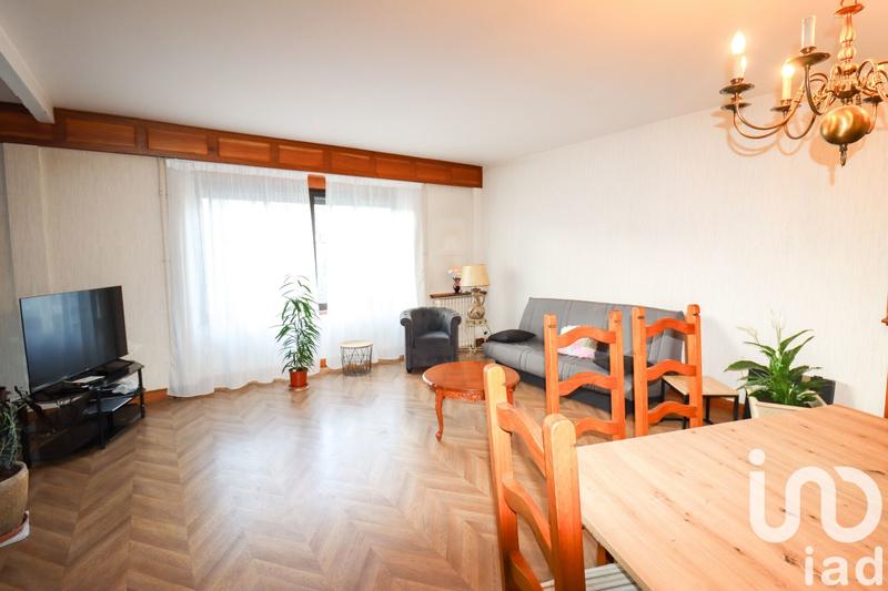 Maison - 262 m² - 12 pièces