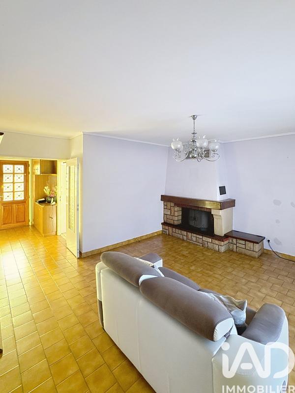 Maison - 98 m² - 4 pièces