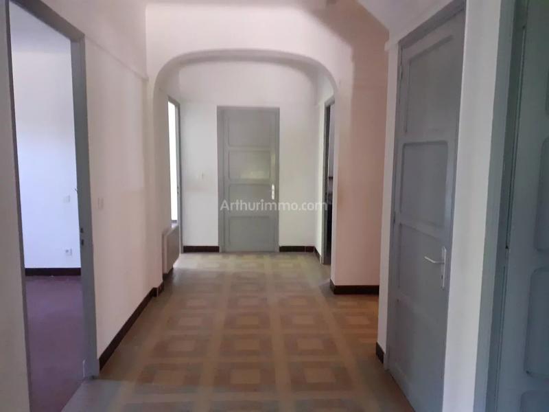 Appartement - 120 m² - 3 pièces