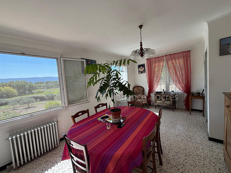 Maison - 98 m² - 4 pièces