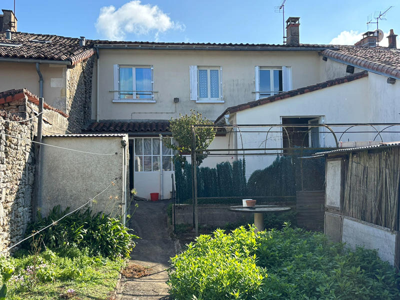 Maison - 100 m² - 5 pièces