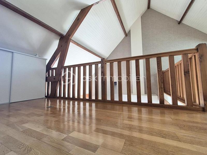 Maison traditionnelle - 136 m² - 6 pièces