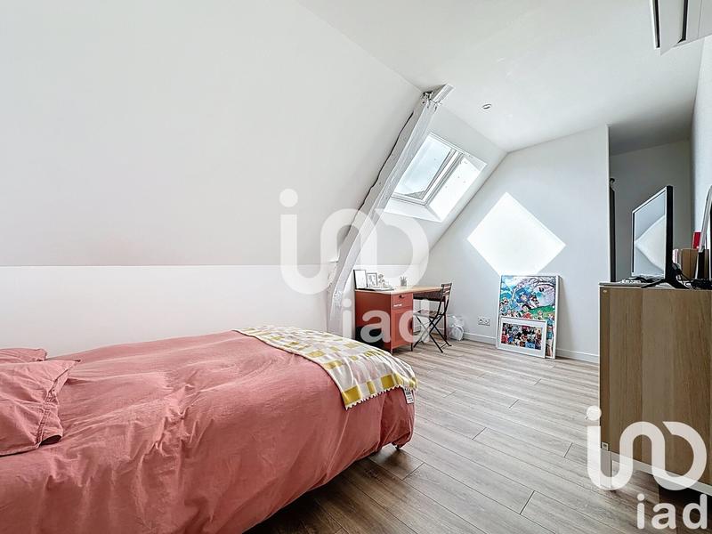 Maison - 180 m² - 5 pièces