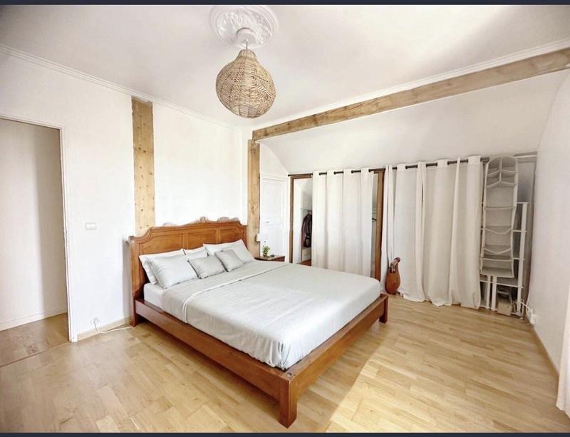 Maison - 135 m² - 8 pièces