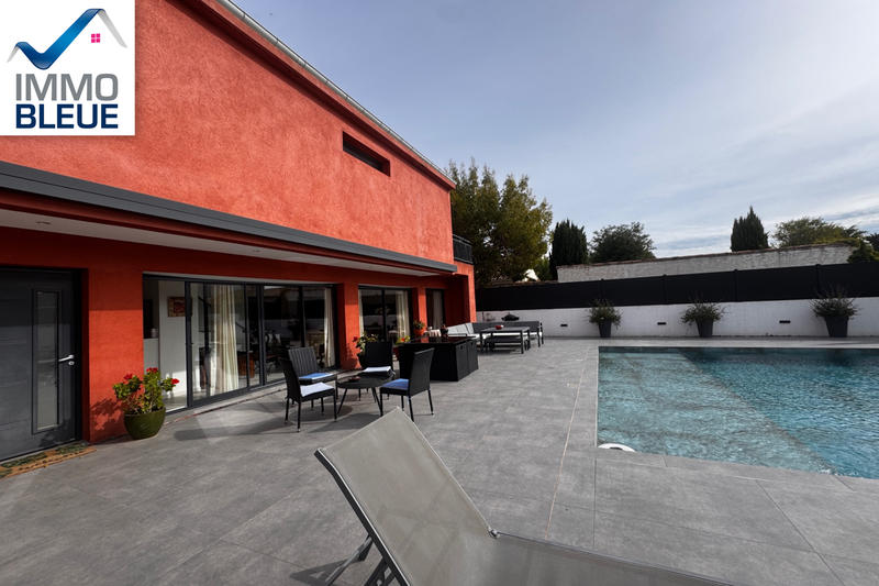 Maison - 143 m² - 5 pièces