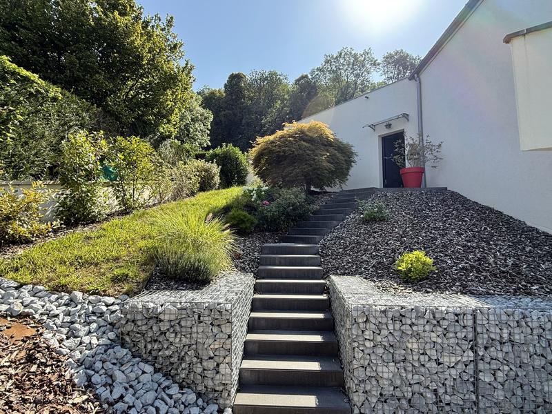 Maison - 147 m² - 6 pièces