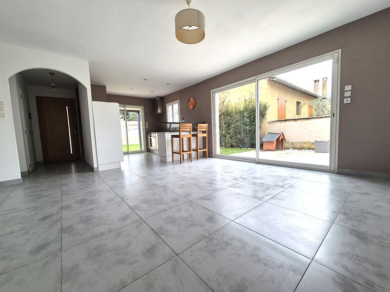 Maison - 103 m² - 4 pièces