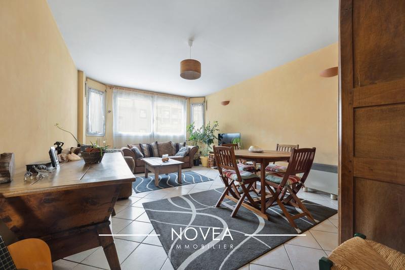 Appartement - 93 m² - 4 pièces