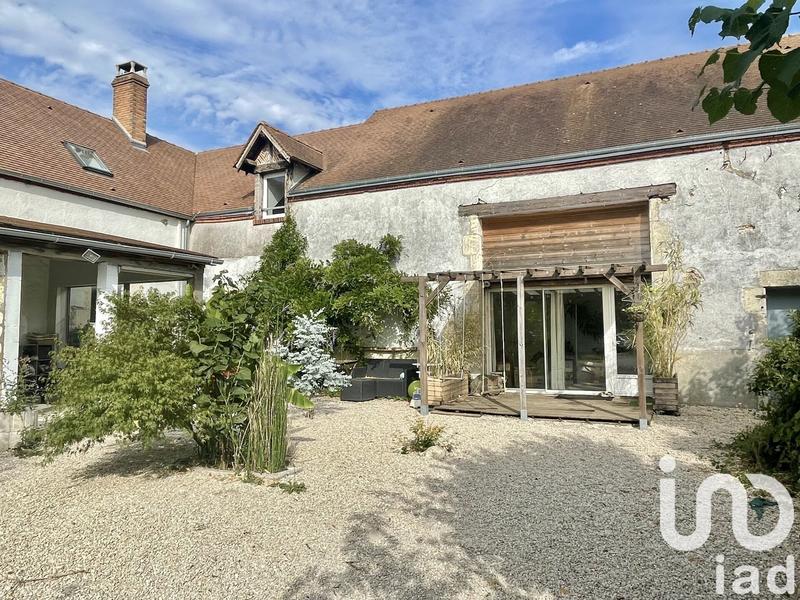 Maison - 209 m² - 8 pièces