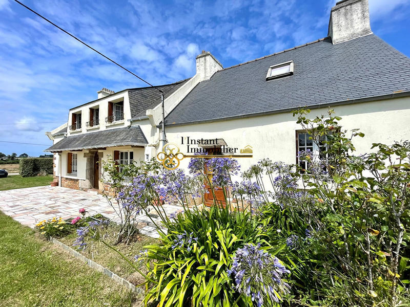 Maison - 110 m² - 6 pièces