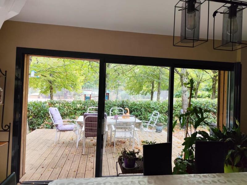 Propriété - 180 m² - 4 pièces