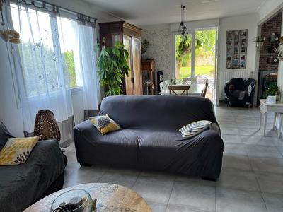 Maison - 167 m² - 7 pièces