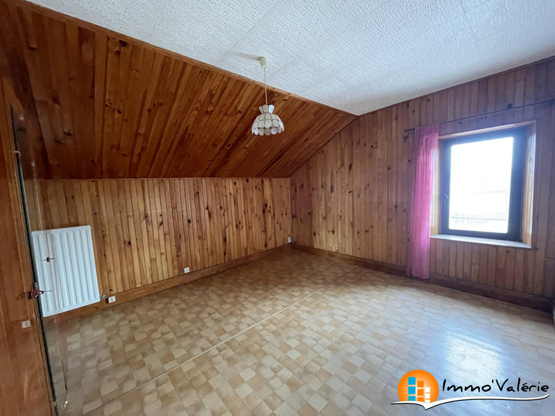 Maison - 77 m² - 4 pièces