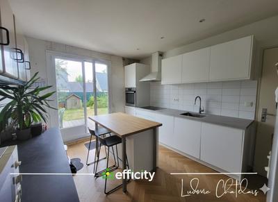 Maison - 101 m² - 5 pièces