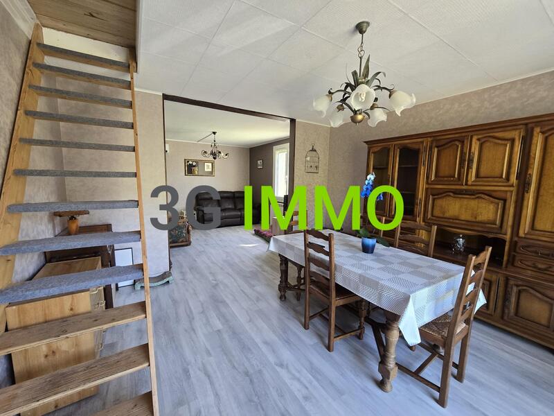 Maison - 92 m² - 4 pièces