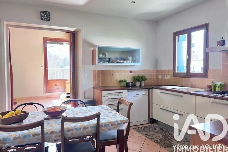 Maison - 130 m² - 5 pièces