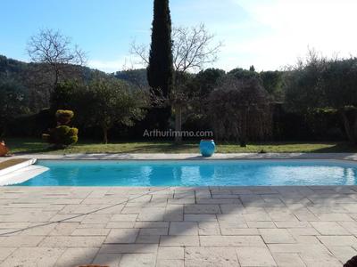 Maison - 315 m² - 11 pièces