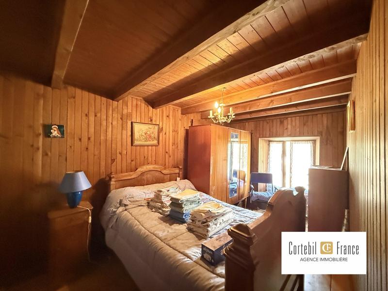 Maison - 90 m² - 6 pièces