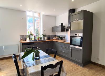 Maison ancienne - 400 m² - 14 pièces