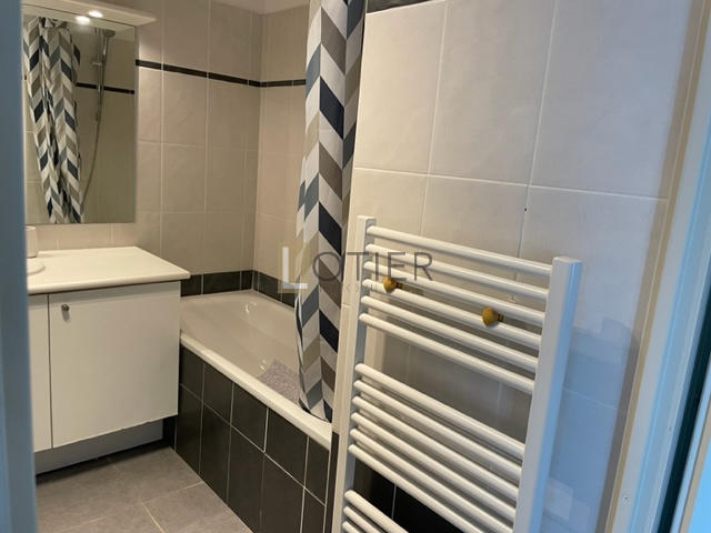 Appartement - 84 m² - 3 pièces