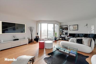 Appartement - 96 m² - 3 pièces