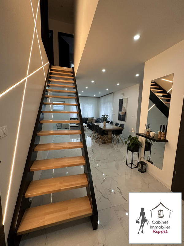 Maison - 105 m² - 4 pièces